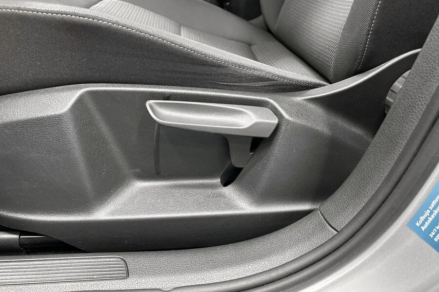 Volkswagen Golf Sportsvan vaihtoauto