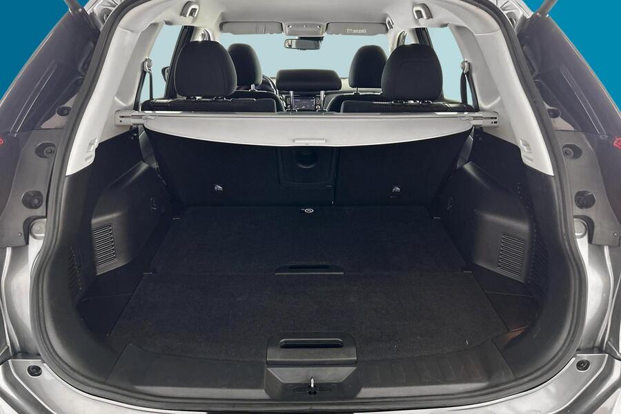 Nissan X-Trail vaihtoauto