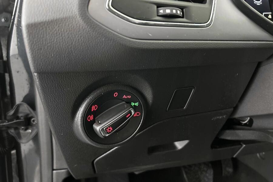 SEAT Leon Sportourer ST vaihtoauto