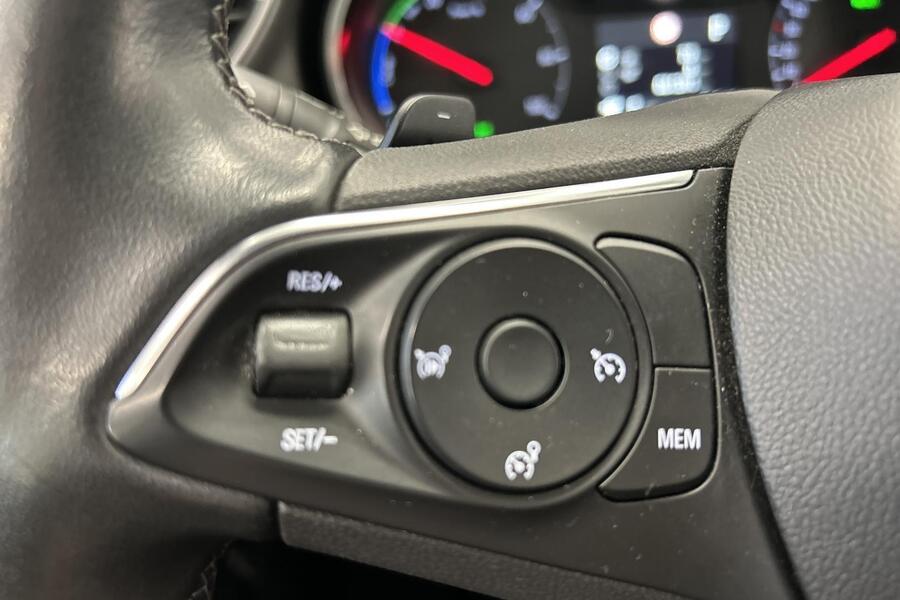 Opel Grandland X vaihtoauto