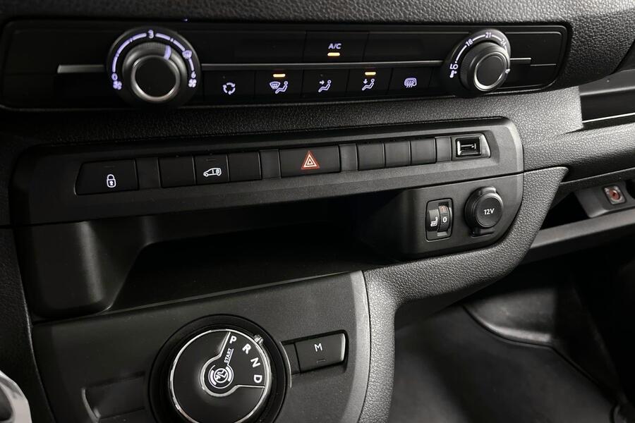 Opel Vivaro vaihtoauto