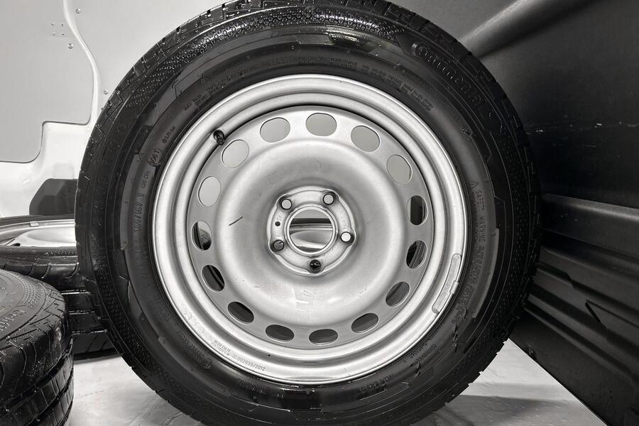 Opel Vivaro vaihtoauto