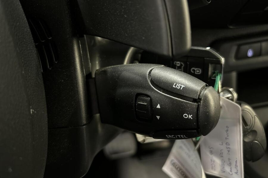 Opel Vivaro vaihtoauto