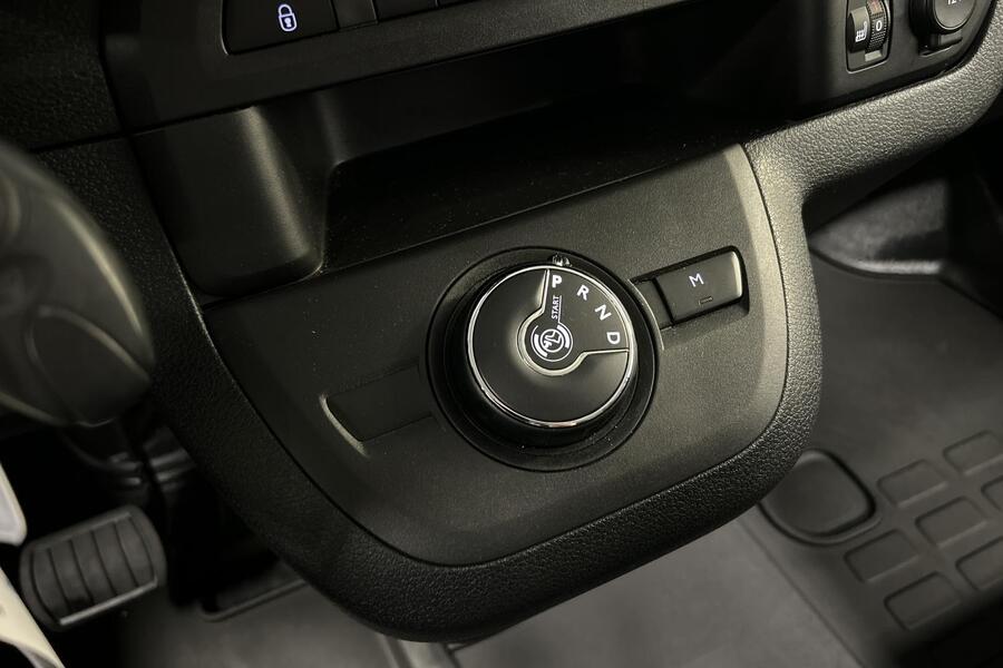 Opel Vivaro vaihtoauto