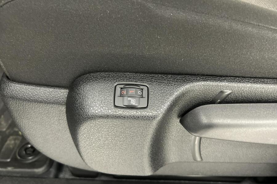 Opel Vivaro vaihtoauto