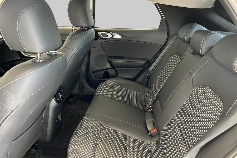 Kia XCeed vaihtoauto