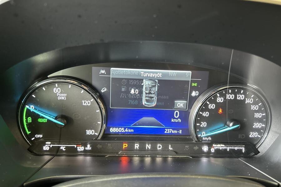 Ford Kuga vaihtoauto