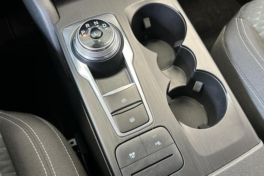 Ford Kuga vaihtoauto