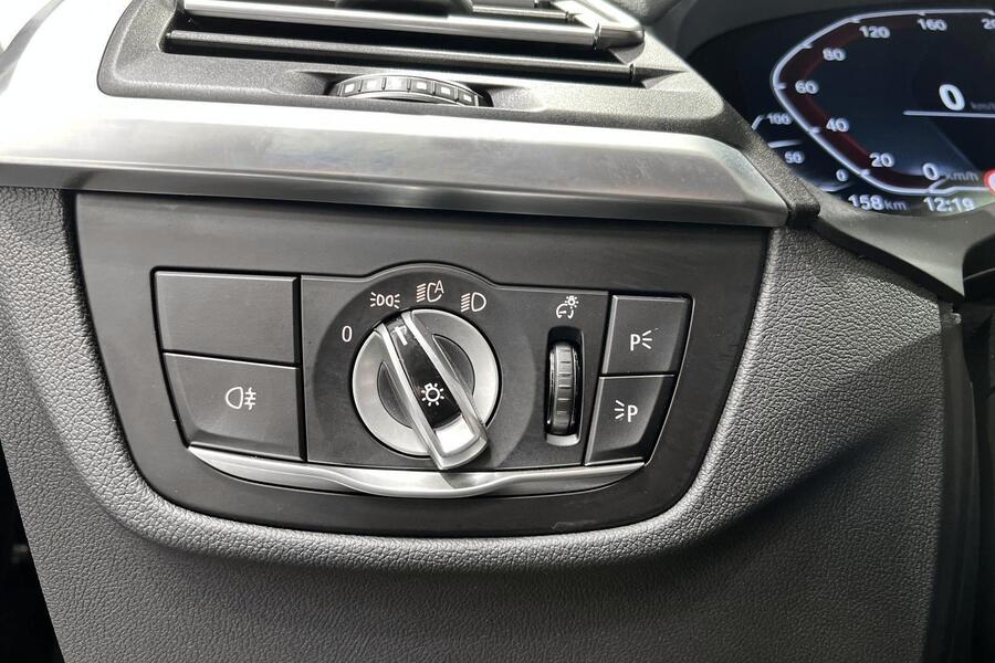 BMW iX3 vaihtoauto