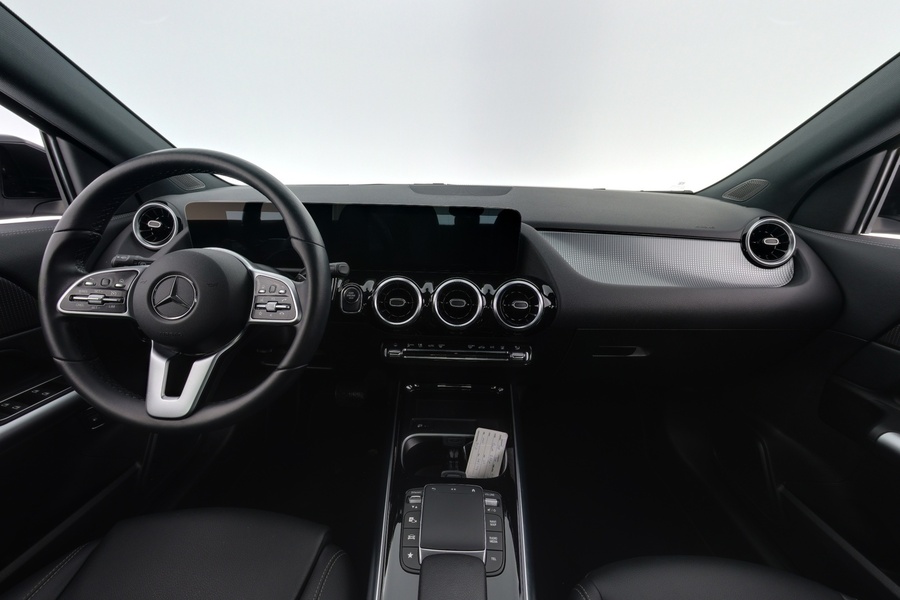 Mercedes-Benz GLA vaihtoauto