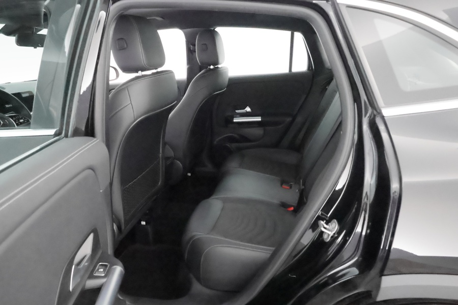 Mercedes-Benz GLA vaihtoauto