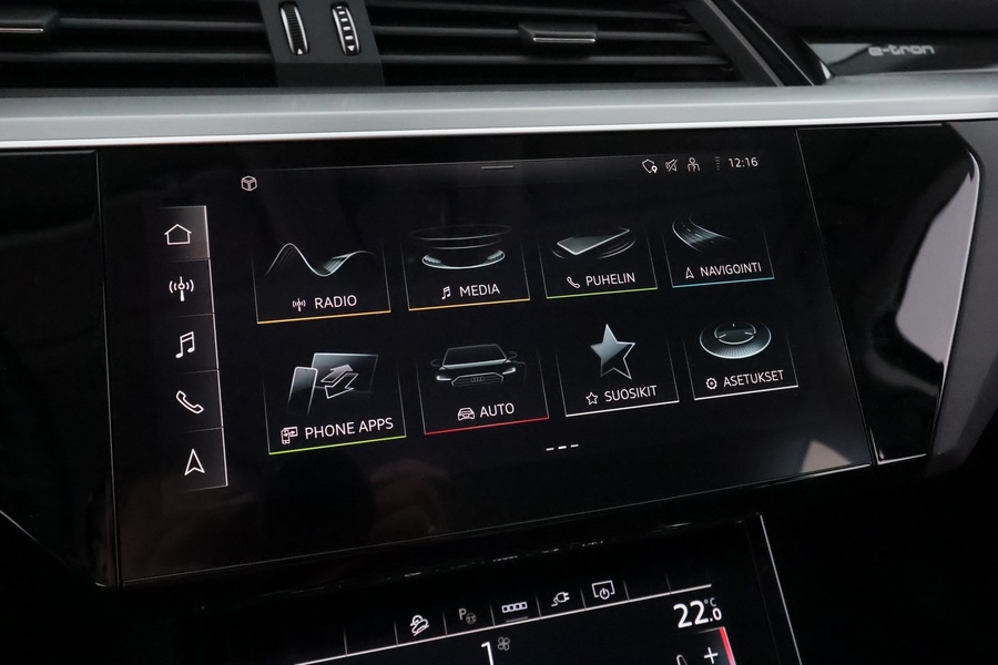 Audi Q8 e-tron vaihtoauto