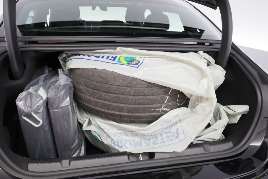 Mercedes-Benz EQE vaihtoauto