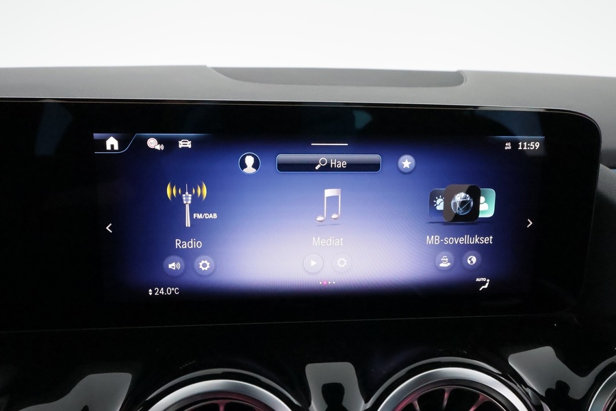 Mercedes-Benz EQA vaihtoauto