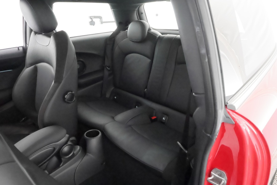 Mini Hatchback vaihtoauto