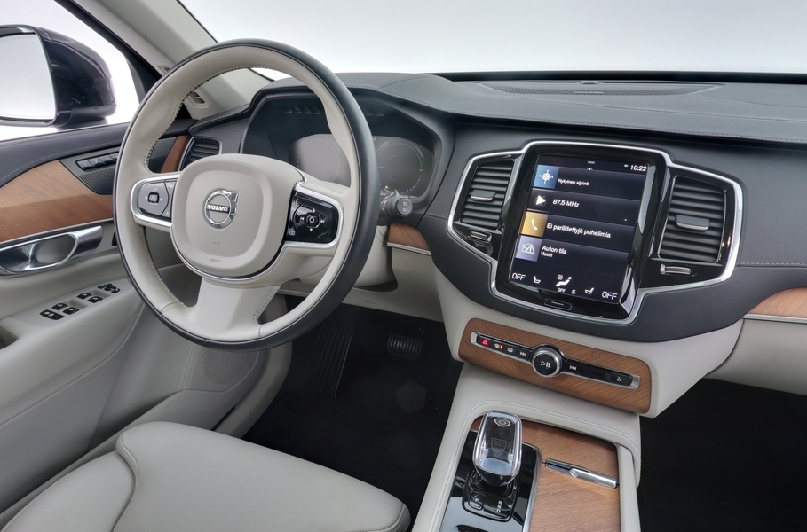 Volvo XC90 vaihtoauto