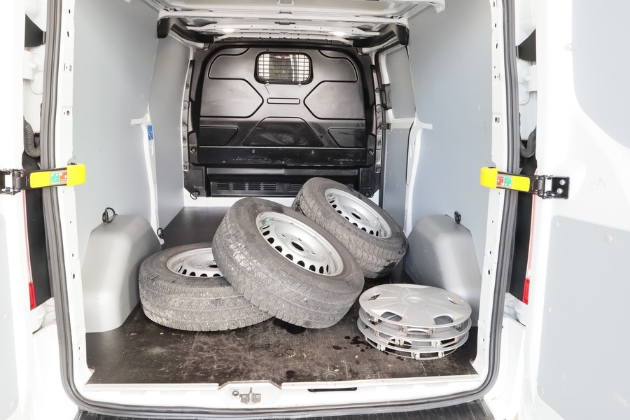 Ford Transit Custom vaihtoauto