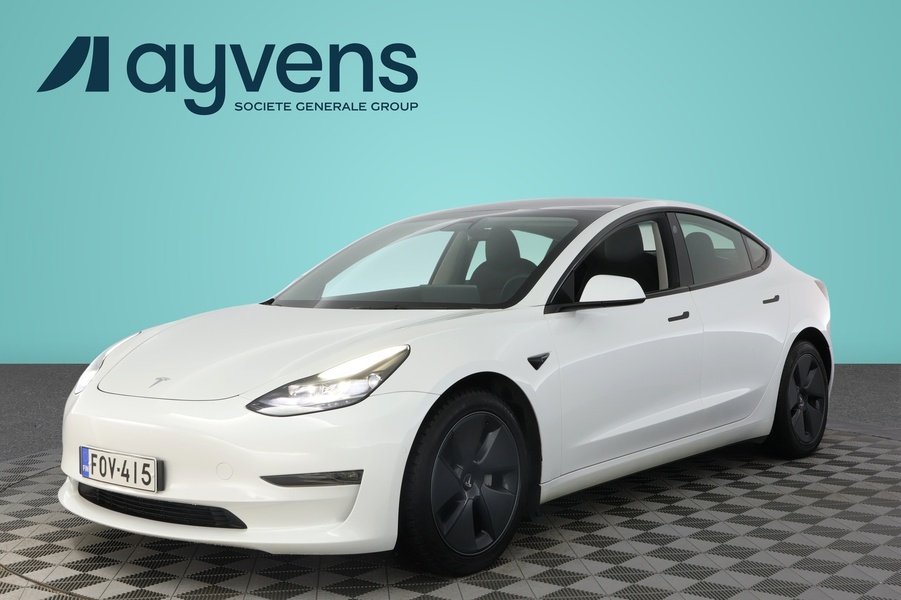 Tesla Model 3 vaihtoauto