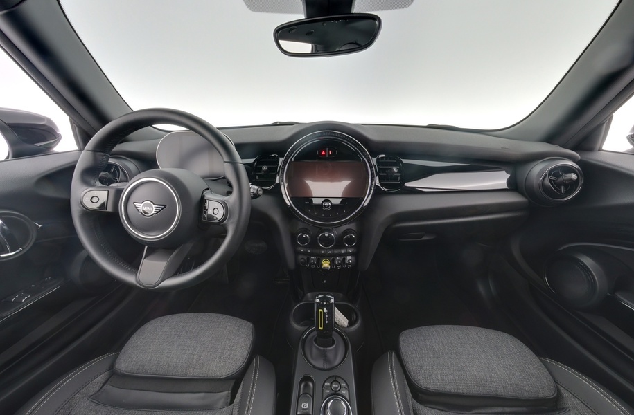 Mini Hatchback vaihtoauto