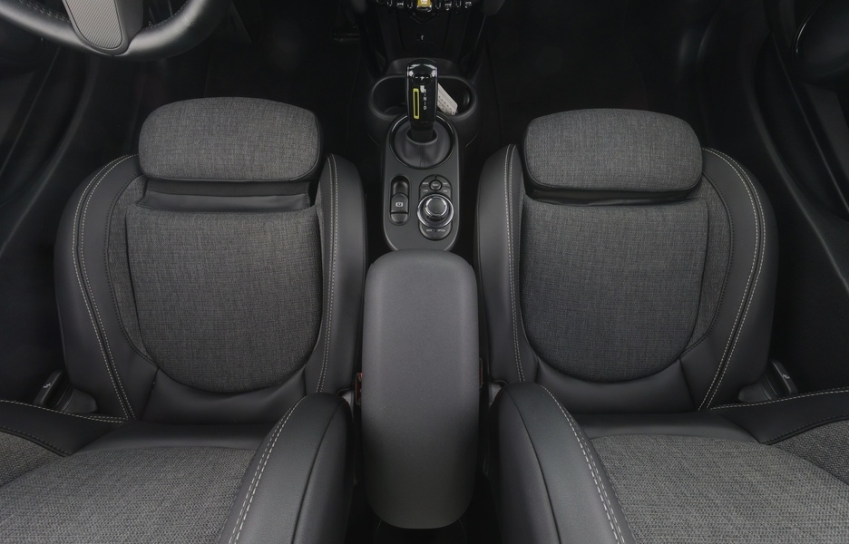 Mini Hatchback vaihtoauto