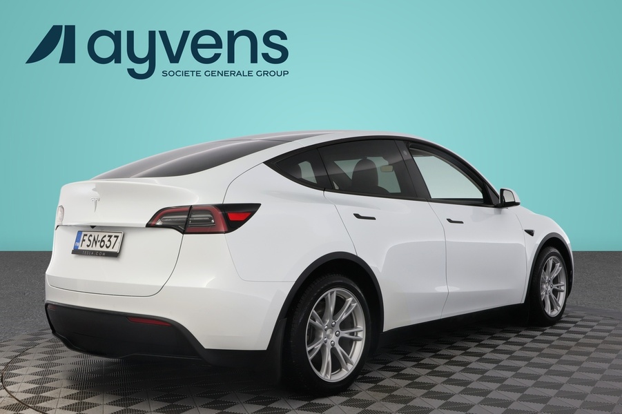 Tesla Model Y vaihtoauto