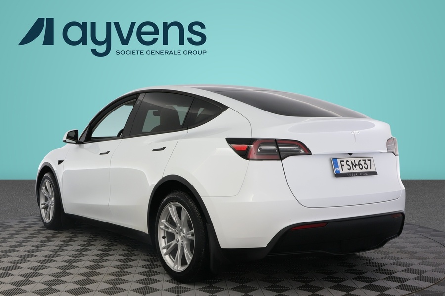 Tesla Model Y vaihtoauto