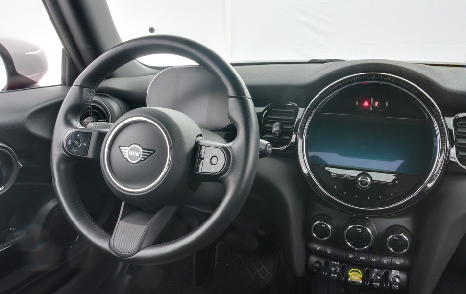 Mini Hatchback vaihtoauto