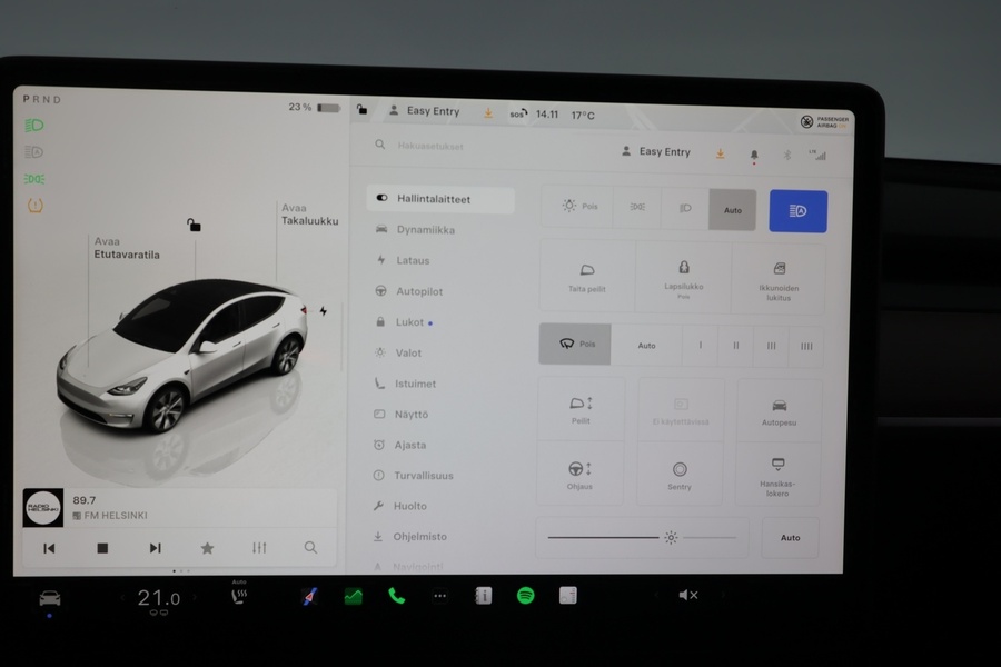 Tesla Model Y vaihtoauto