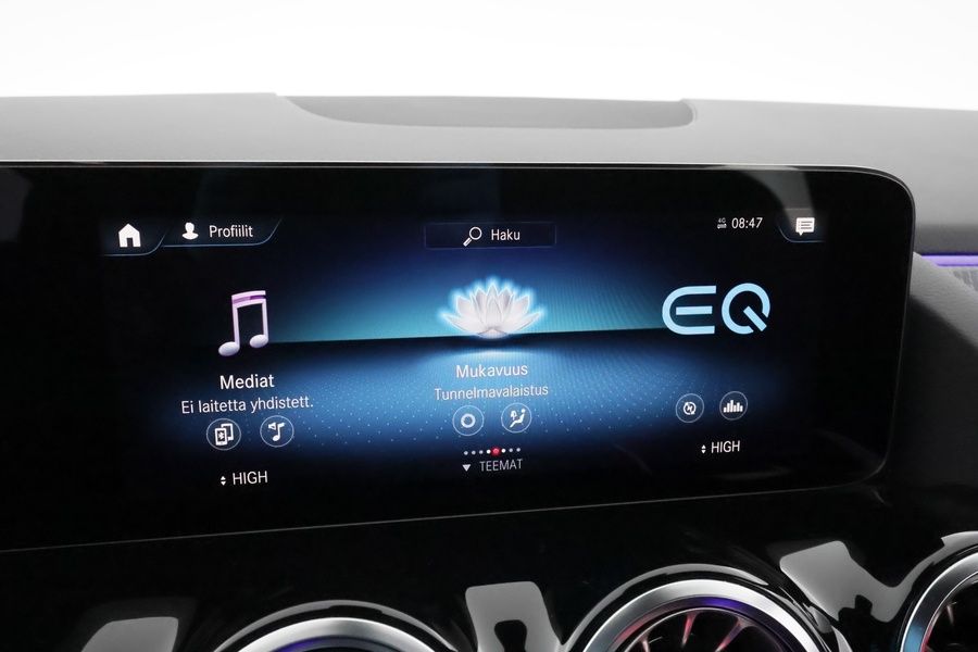 Mercedes-Benz EQA vaihtoauto