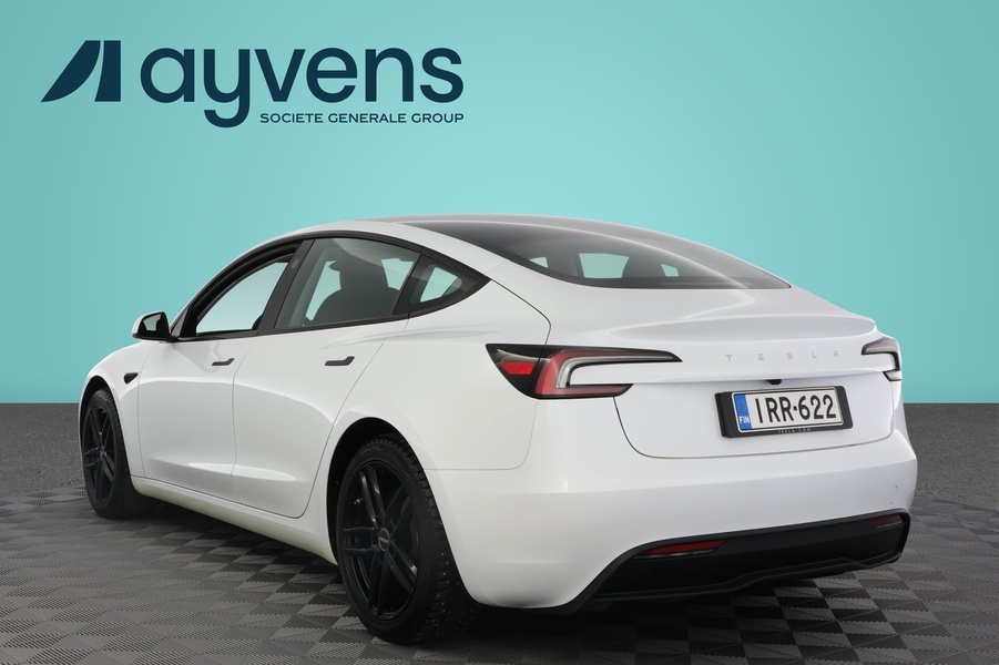 Tesla Model 3 vaihtoauto