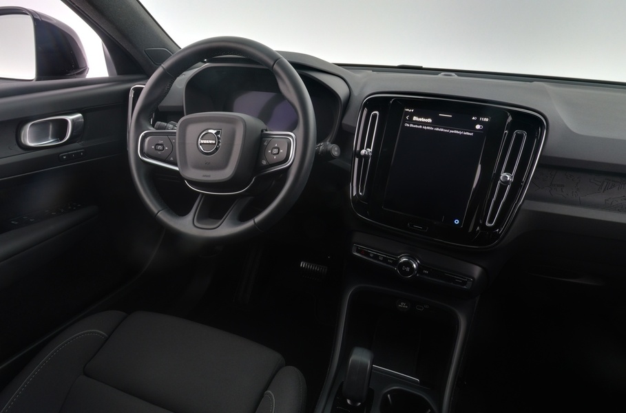 Volvo EX40 vaihtoauto