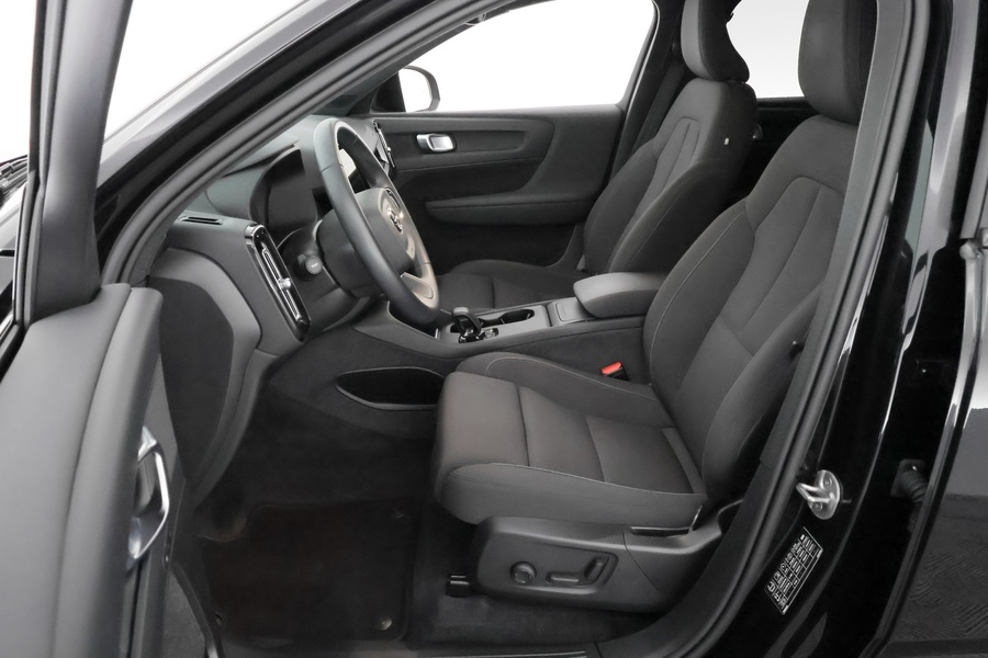 Volvo EX40 vaihtoauto