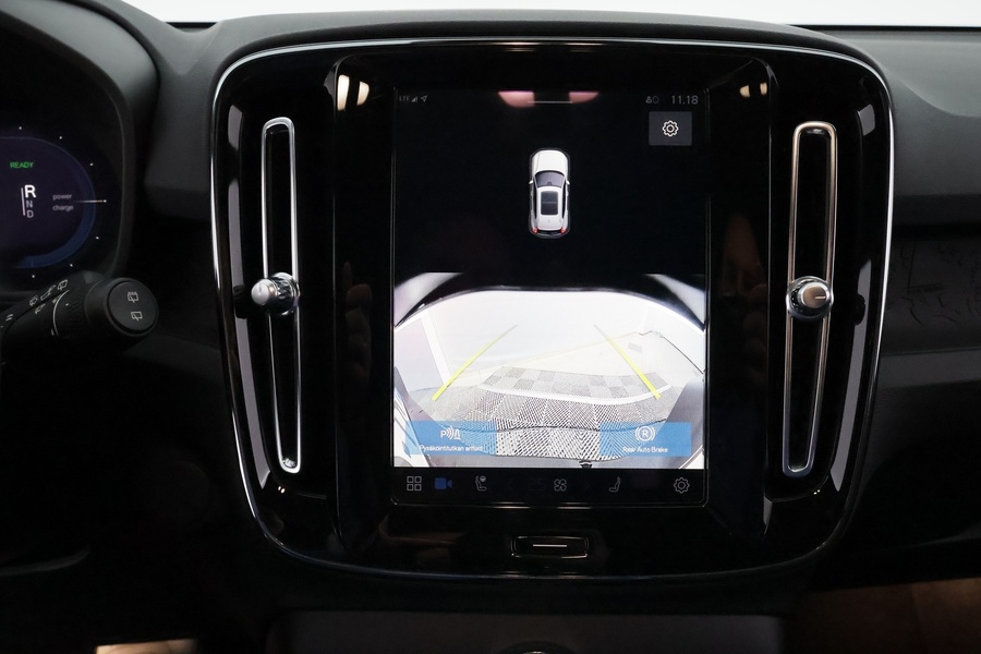 Volvo EX40 vaihtoauto