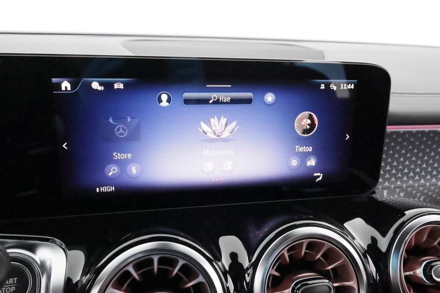 Mercedes-Benz EQB vaihtoauto