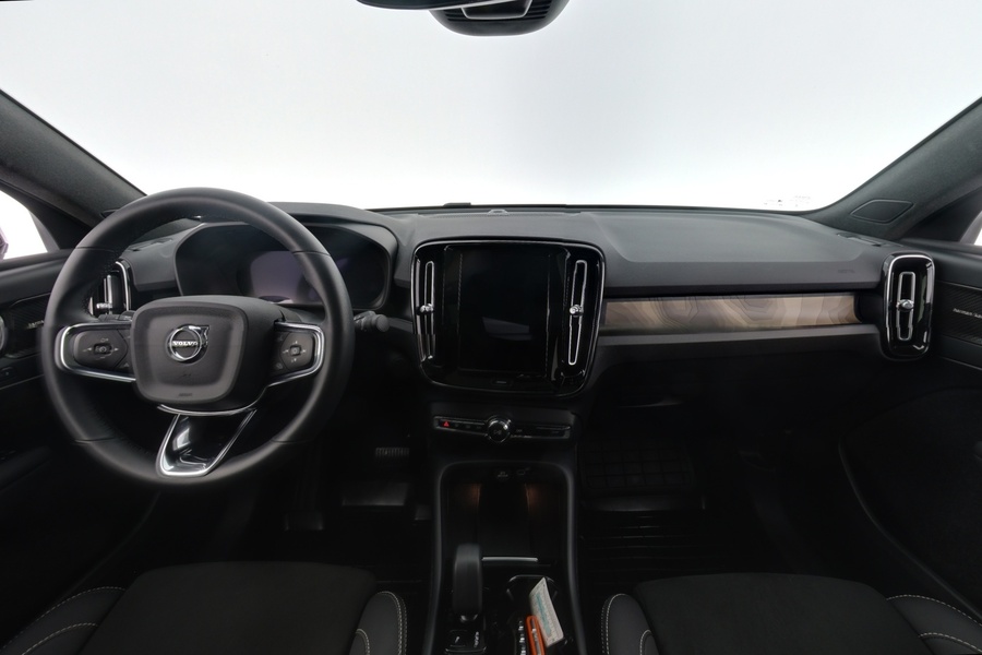 Volvo EC40 vaihtoauto