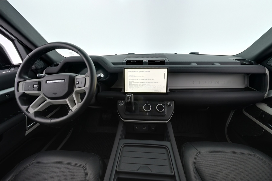 Land Rover Defender vaihtoauto