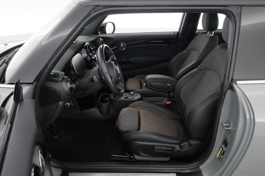 Mini Hatchback vaihtoauto