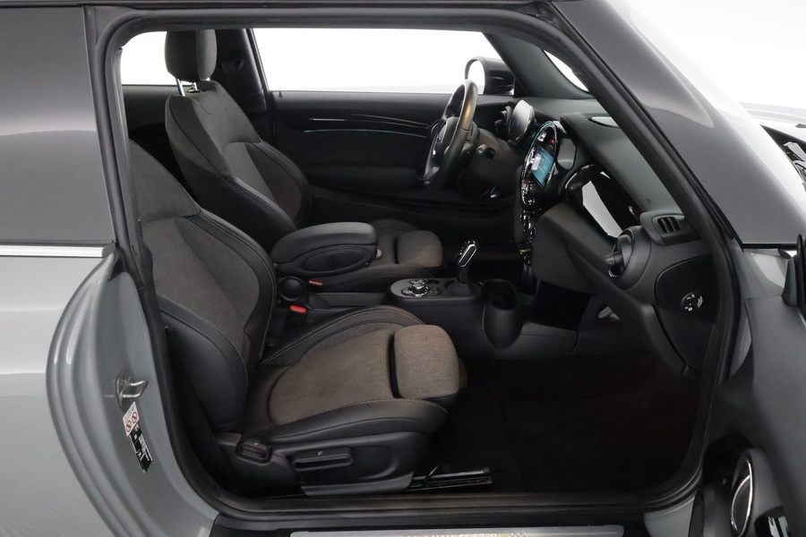 Mini Hatchback vaihtoauto