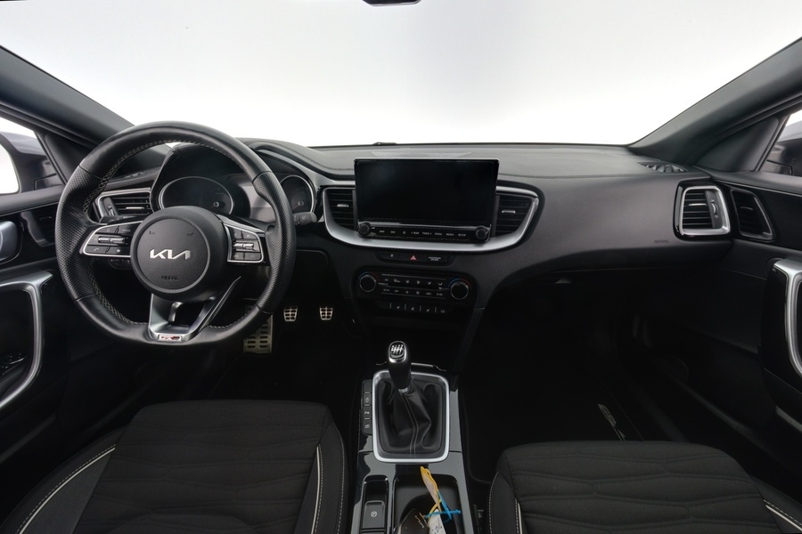 Kia Proceed vaihtoauto