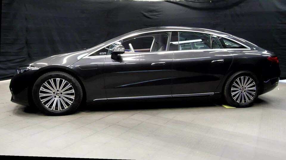 Mercedes-Benz EQS vaihtoauto