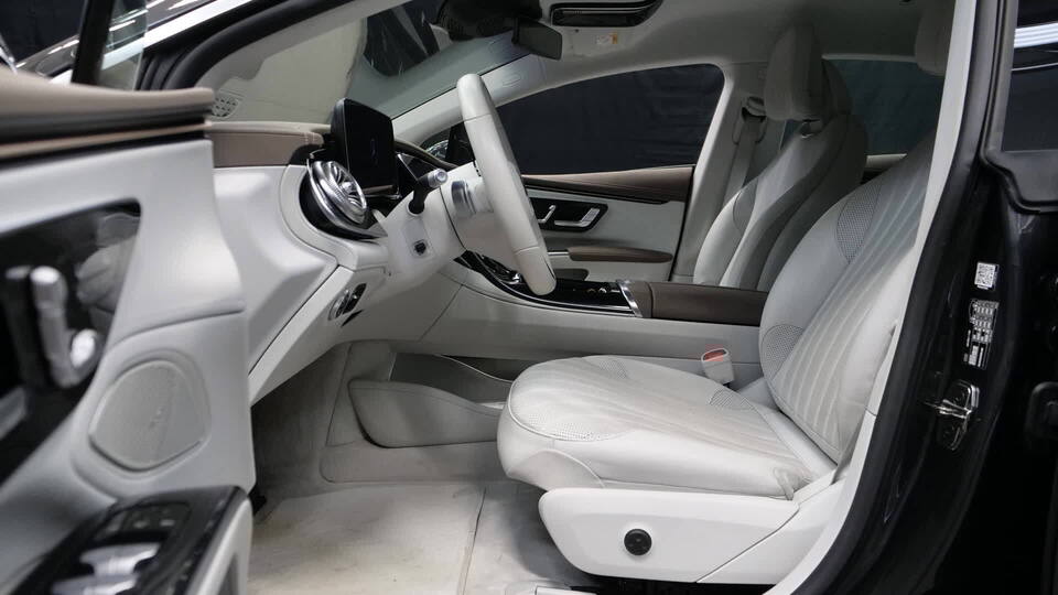 Mercedes-Benz EQS vaihtoauto