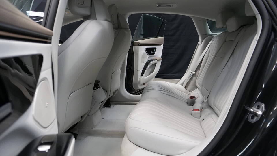 Mercedes-Benz EQS vaihtoauto