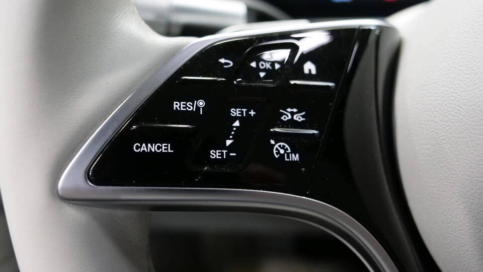 Mercedes-Benz EQS vaihtoauto