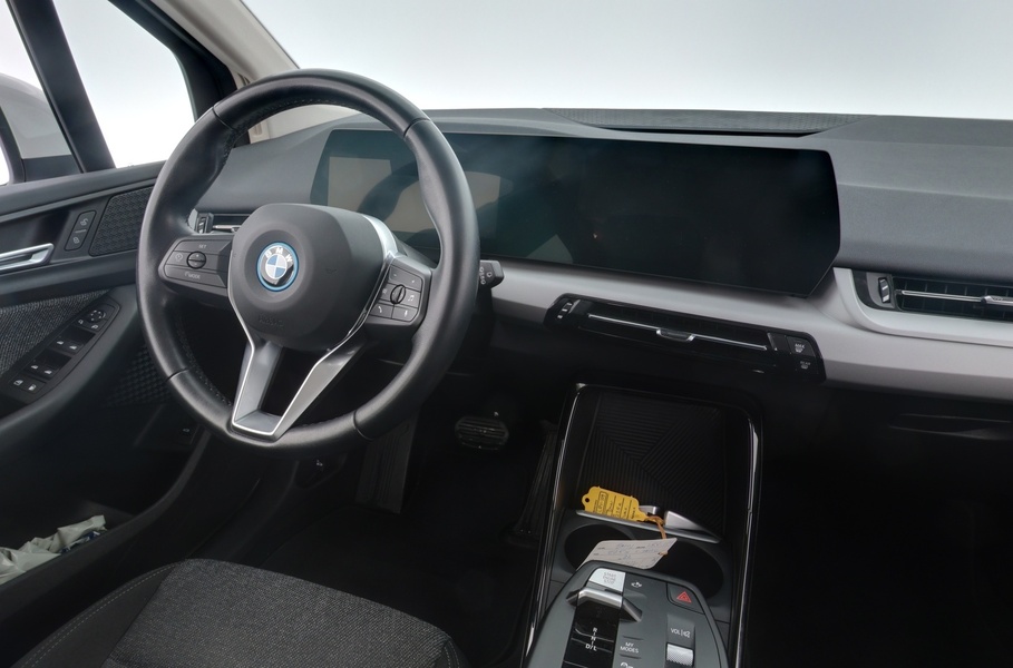 BMW 225 vaihtoauto