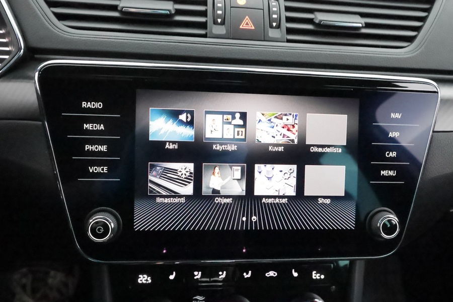 Skoda Superb vaihtoauto