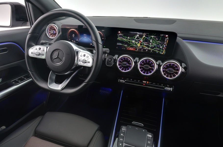 Mercedes-Benz EQA vaihtoauto