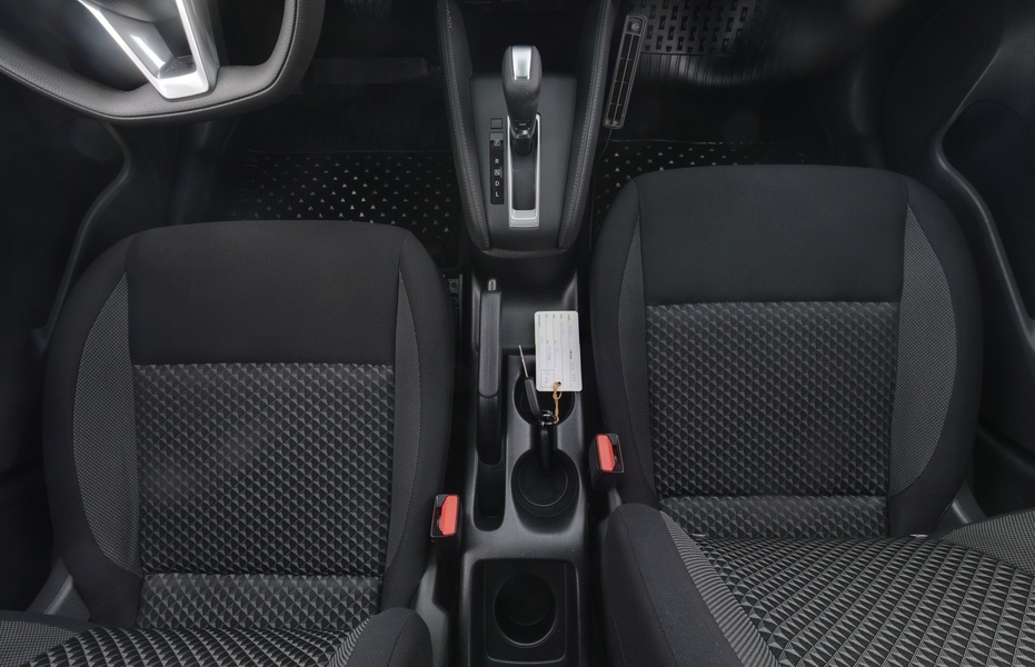 Nissan Micra vaihtoauto