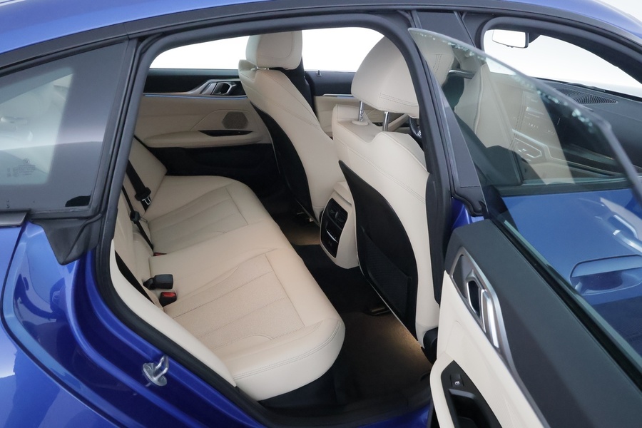 BMW i4 vaihtoauto