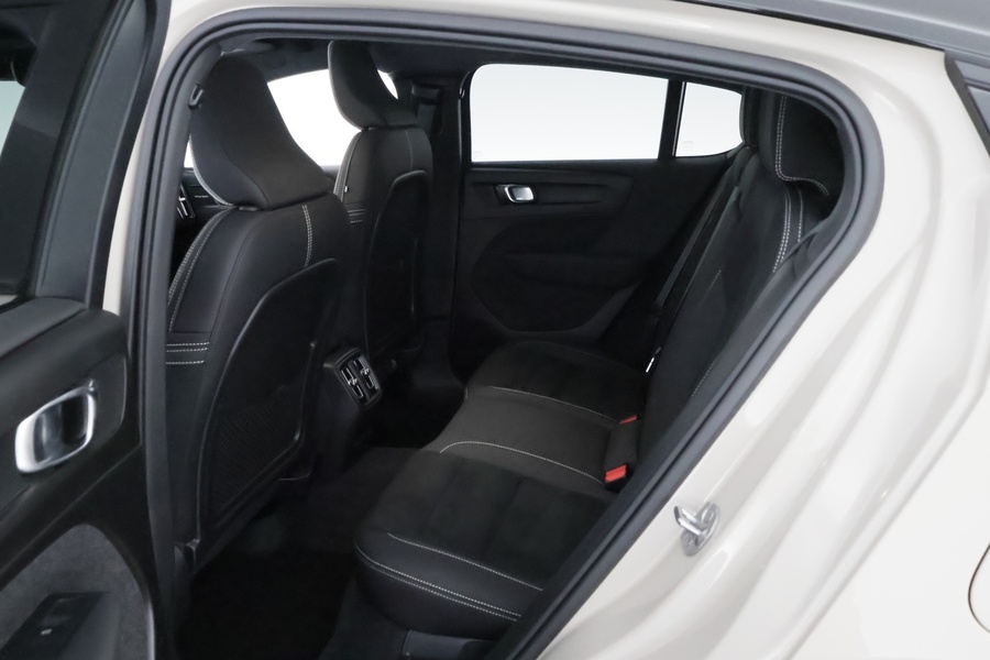 Volvo EC40 vaihtoauto