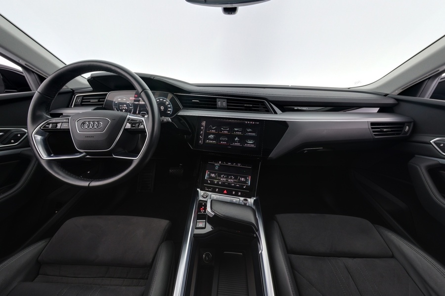 Audi e-tron vaihtoauto